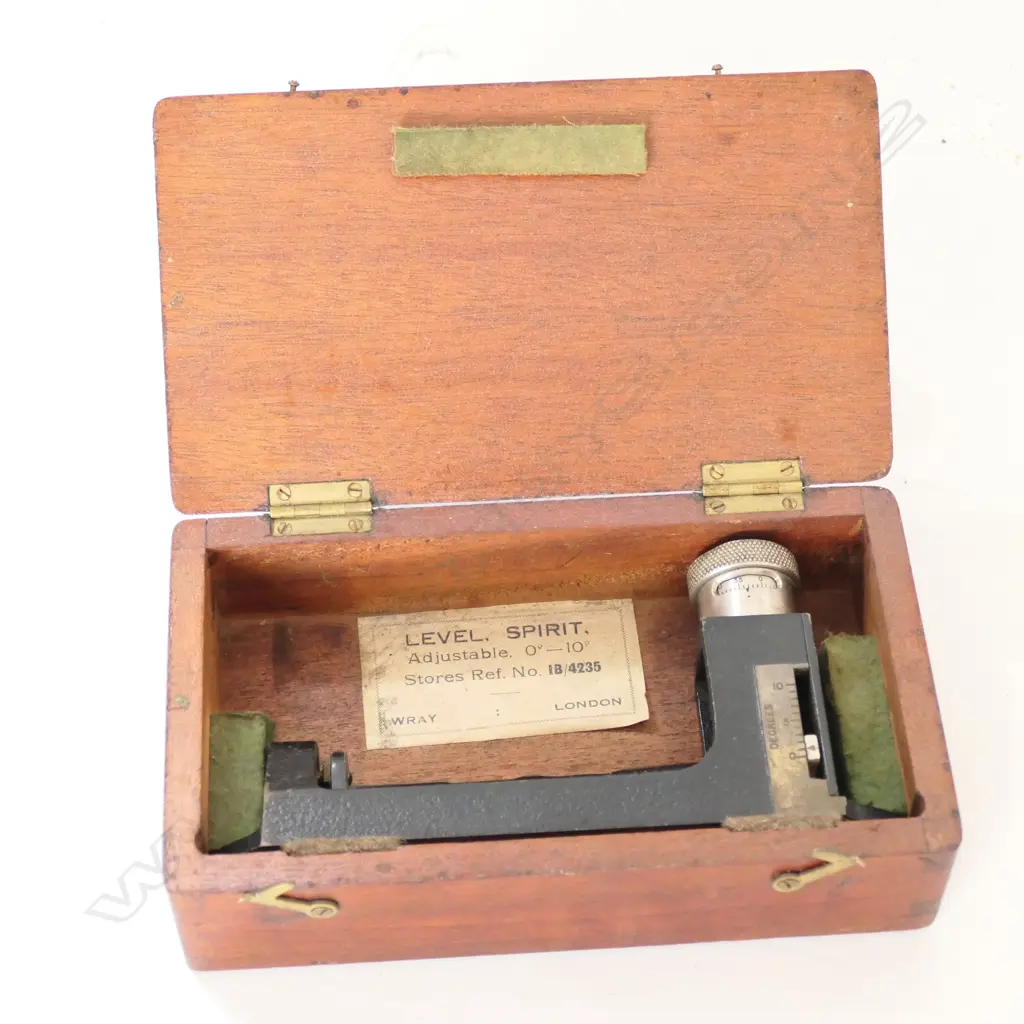 ADJUSTABLE (0º - 10º) SPIRIT LEVEL  BY WRAY, LONDON, IN BOX Image 1++